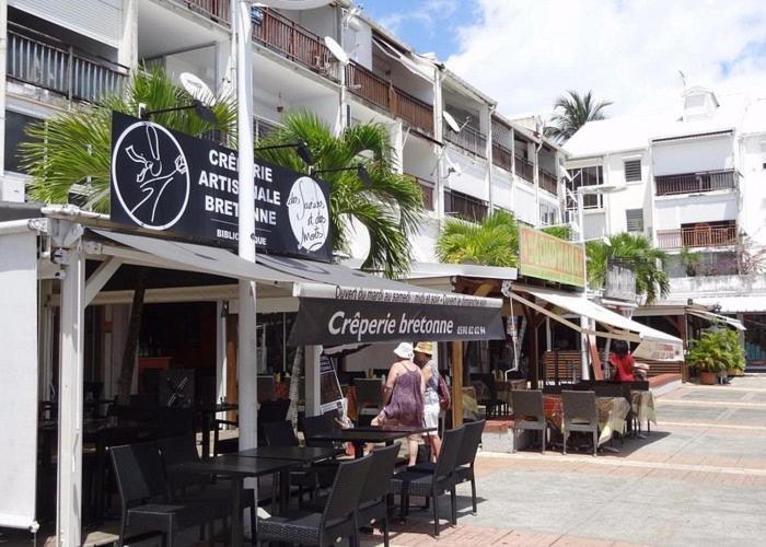 Superbe Studio Avec Piscine, Au Coeur De La Marina! Village Soleil ! Proche Aeroport & Ferry Le Gosier (Grande-Terre) Exterior foto