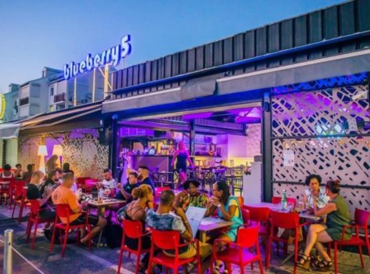 Superbe Studio Avec Piscine, Au Coeur De La Marina! Village Soleil ! Proche Aeroport & Ferry Le Gosier (Grande-Terre) Exterior foto